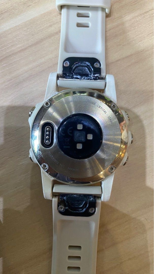 Garmin Fenix 5s (White) (Category: Wearables & Smart Watches) located in Cavite. Submitted by dontwastemytimeking (Listing ID 1339970228, Image 3). Description: 3 year used. Mainly for running, swimming, gym etc. Battery needs to be charged more often, but still very usable Rfs: Upgrade.
