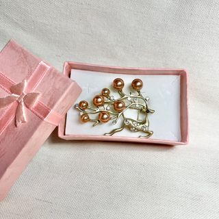 (Category: ) located in . Submitted by aristocath (Listing ID 1340096206, Image 1). Description: .
