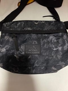 （分類：）位於 。 由 saltsonhk 提交（商品編號 1340070927，圖片 1）。簡介： 。