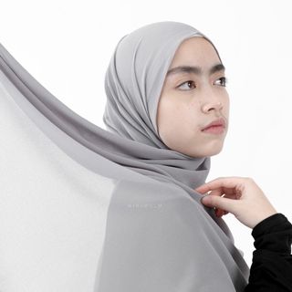 (Kategori: ) berada di . Dikirim oleh declutteradka (ID iklan 1339949772, Gambar 1). Deskripsi: .