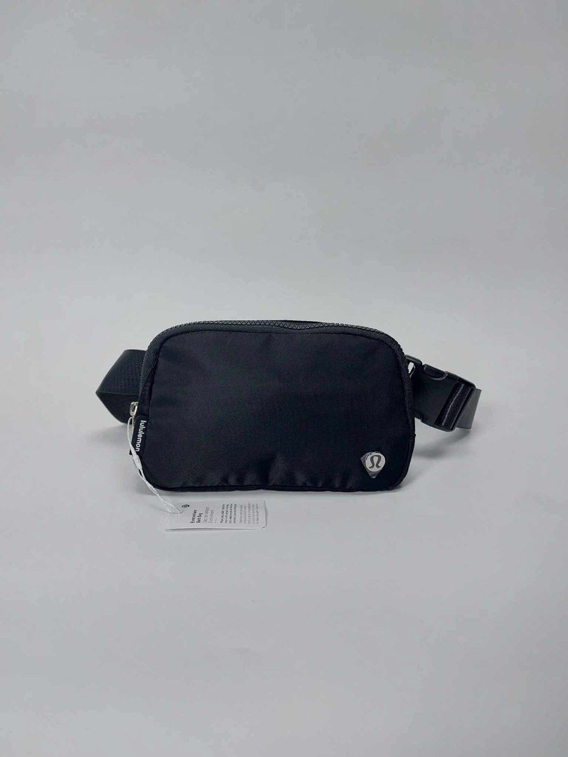 Lululemon everywhere belt bag black Women s Fashion Bags Wallets Cross body Bags on Carousell