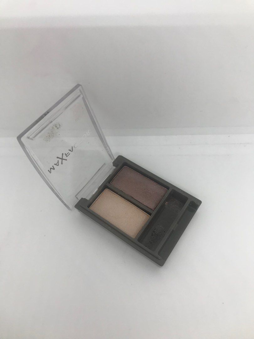 Max Factor Colour Perfection Eyeshadow 420 Supernova Pearls (Category: Makeup) located in Quezon City. Submitted by currency27 (Listing ID 1340088959, Image 2). Description: Retails for ₱495 Authentic Store bought Swatched Issue: I don’t remember when I bought it hence selling low RFS: raising funds, not into collecting make up anymore Pick up/checking of item is allowed in Xavierville in Quezon City. No other meet up place. No free shipping, buy