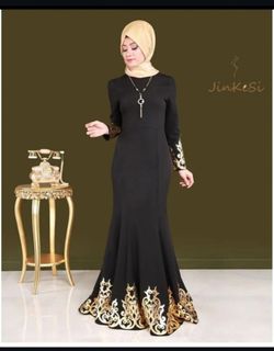 black and gold theme dress muslimah High Slit Sequin Midi Dress – bebe