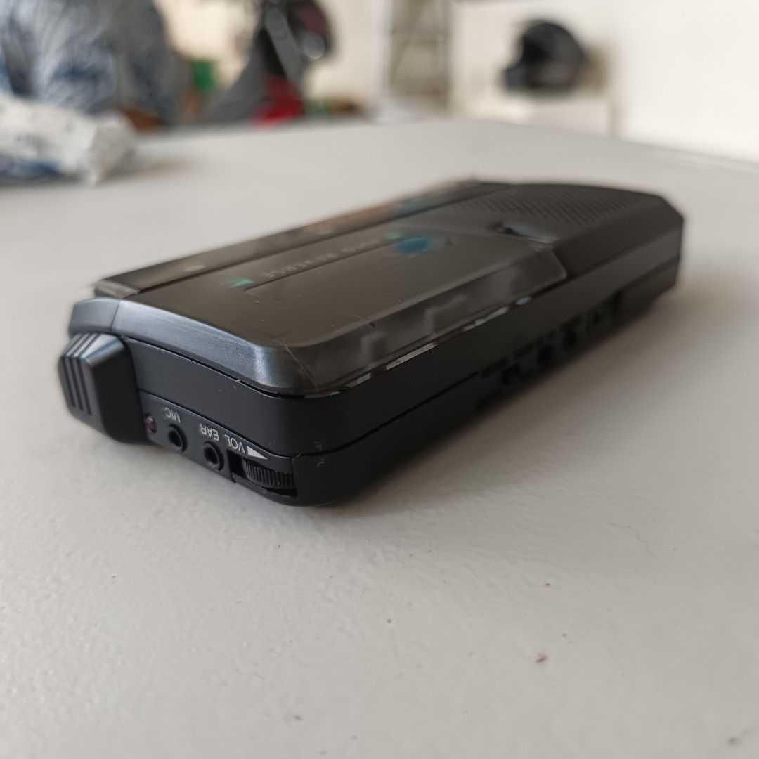 Olympus Microcassette Auto Reverse Recorder (Category: Voice Recorders) located in Pasig City. Submitted by jeffzyyyyy (Listing ID 1340055380, Image 3). Description: Authentic Original No flaws Fresh Battery Slot.