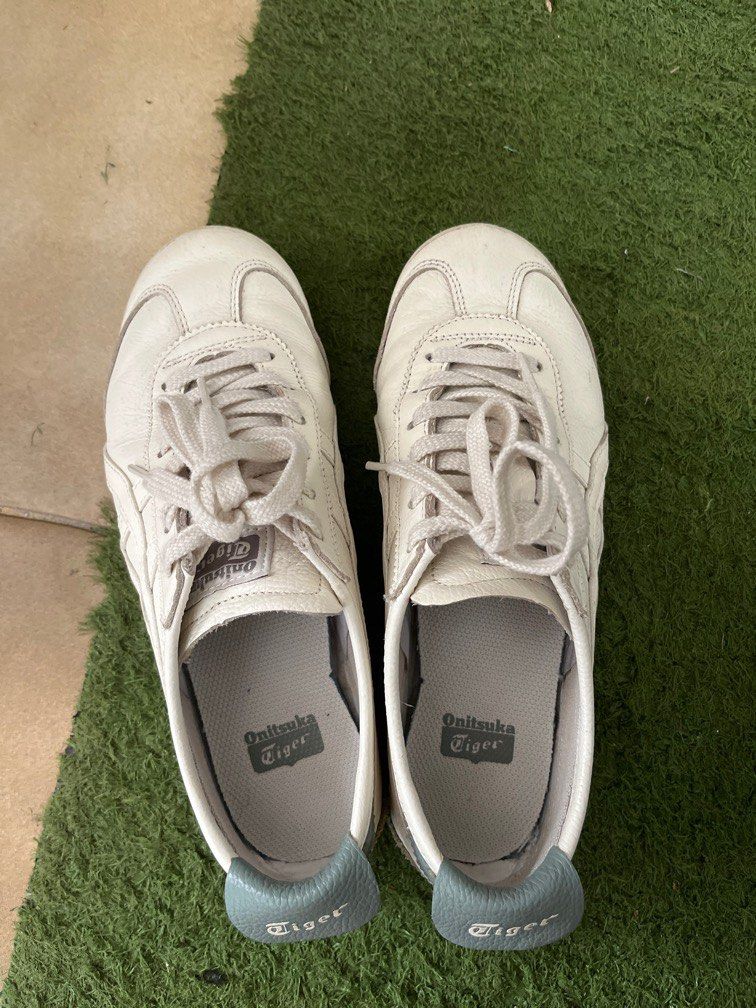 Onitsuka Tiger Mexico 66 (Category: Sneakers) located in Singapore. Submitted by mnmlsm2 (Listing ID 1339954325, Image 1). Description: I believe these are the mexico 66.