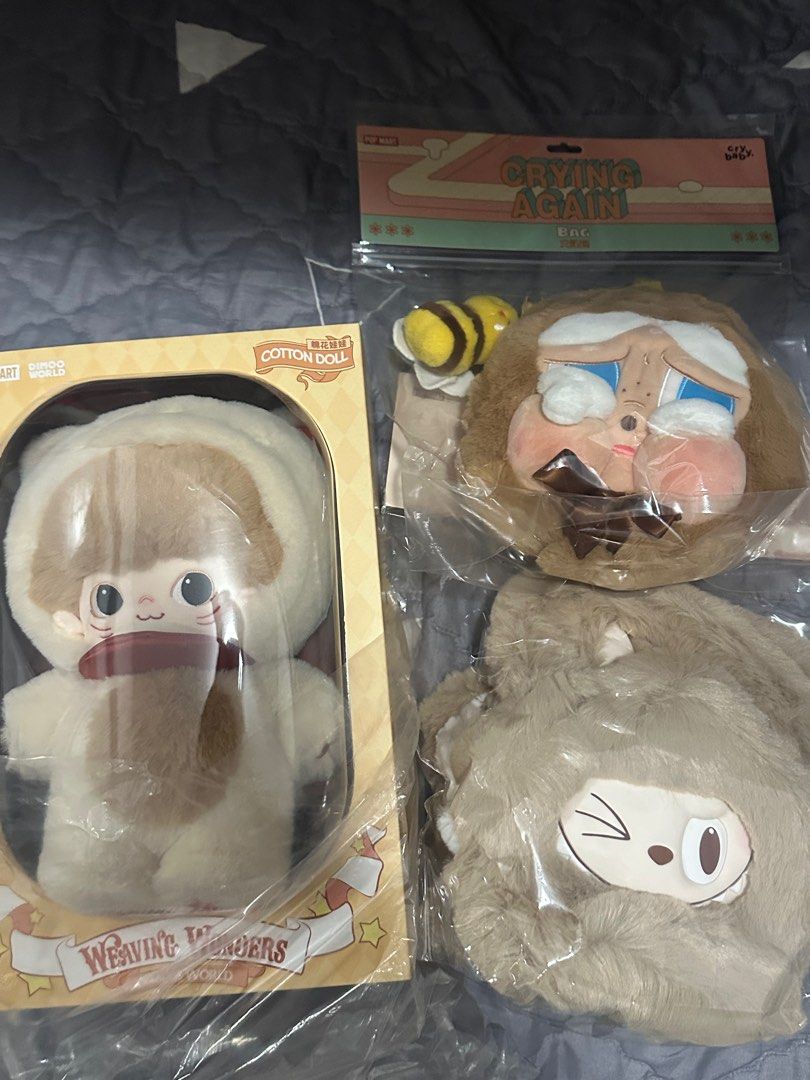 Popmart Items ( Labubu Bag, Molly, Joker) (Category: Designer & Blind Box Toys) located in Quezon City. Submitted by aceccrts (Listing ID 1340034033, Image 3). Description: Joker Molly - 14K Molly 1 set - 7.7K Crying baby bag - 2,500 Labubu bag - 2K .