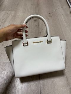 7 000 affordable michael kors preloved bag For Sale Carousell Philippines