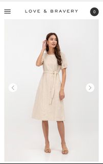 (Category: ) located in . Submitted by bellowardrobe (Listing ID 1340022809, Image 1). Description: .
