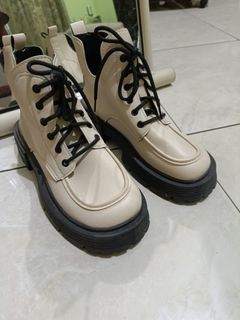 (Kategori: ) berada di . Dikirim oleh vikyucloud39596 (ID iklan 1335912022, Gambar 1). Deskripsi: .