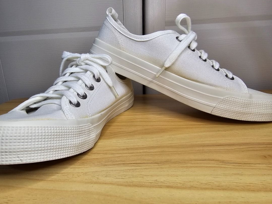Size 37 H M White Canvas Sneakers Women s Fashion Footwear Sneakers on Carousell