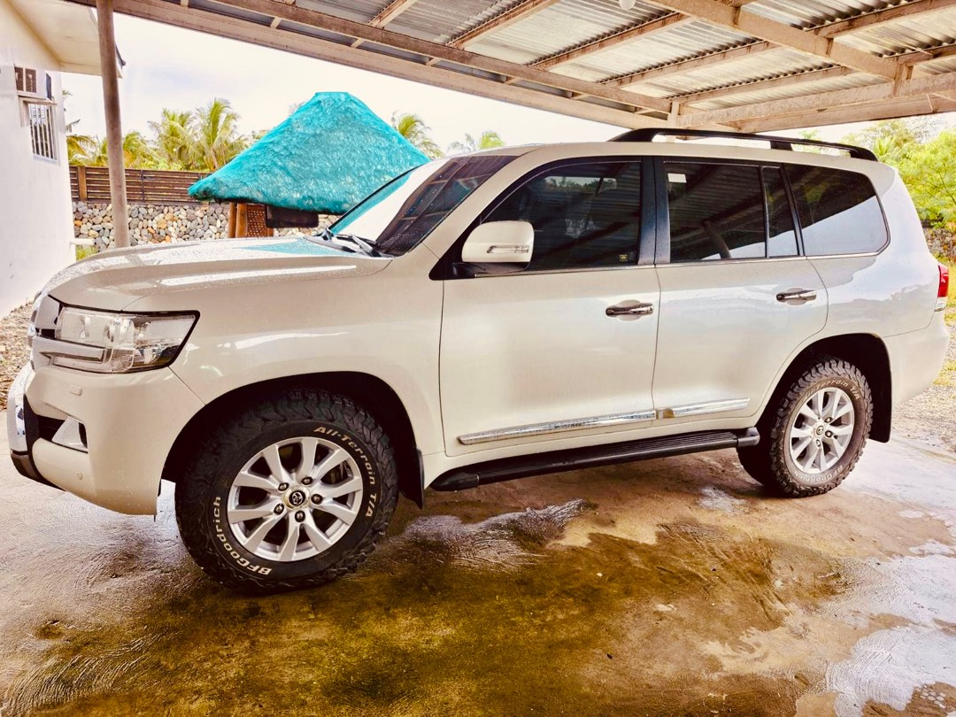 (Category: ) located in . Submitted by DRC_Autos (Listing ID 1233775242, Image 1). Description: .