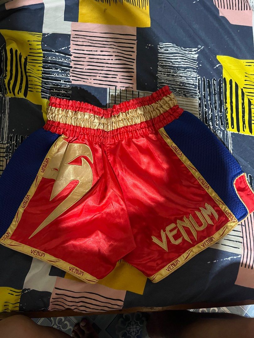 Venum Giant Muay Thai Shorts (Category: Activewear) located in Makati City. Submitted by jeps182 (Listing ID 1339975662, Image 2). Description: Original venum muay thai short. Srp 2999 Brand new, fitted only. Still with tag Size Medium.