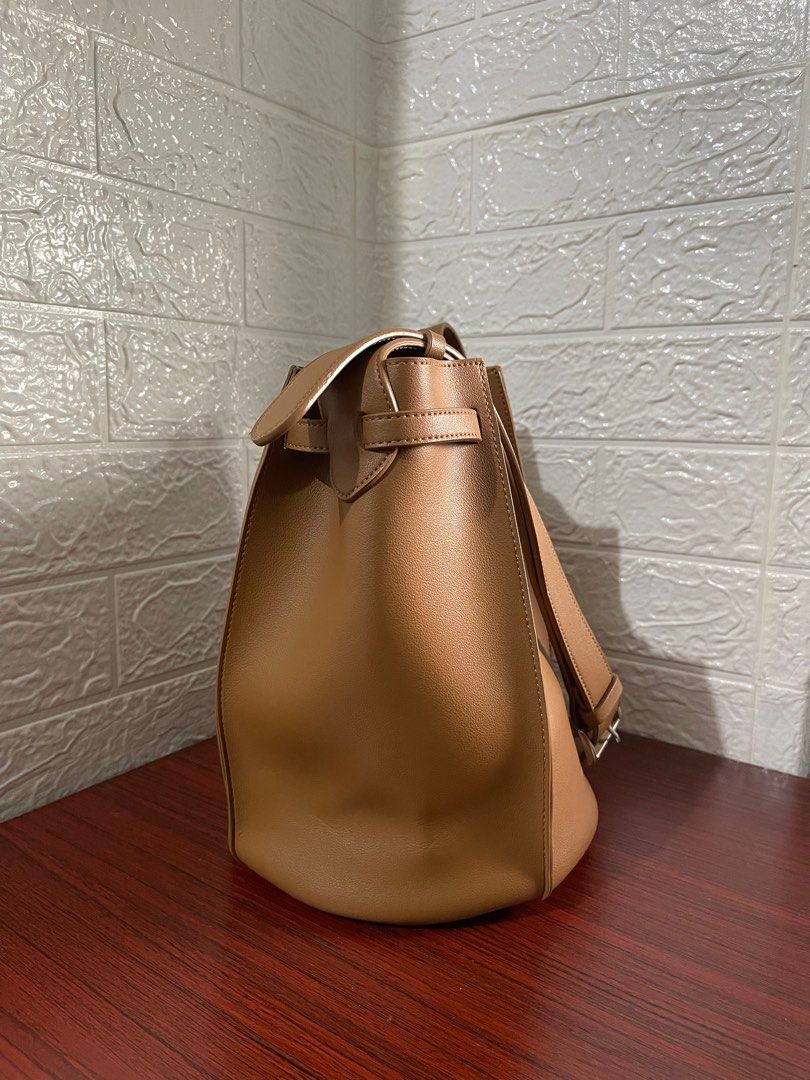Celine clasp bucket bag outlet
