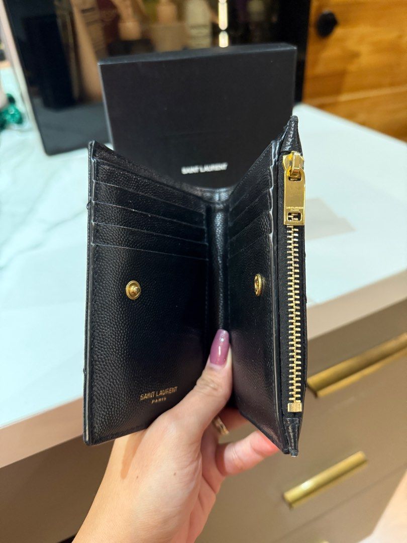 YSL wallet (Category: Luxury Bags & Wallets) located in Quezon City. Submitted by zerinap (Listing ID 1340059249, Image 3). Description: Authentic Complete Inclusions.
