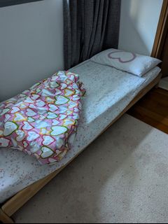 (Category: ) located in . Submitted by rachelward (Listing ID 1340168269, Image 1). Description: .