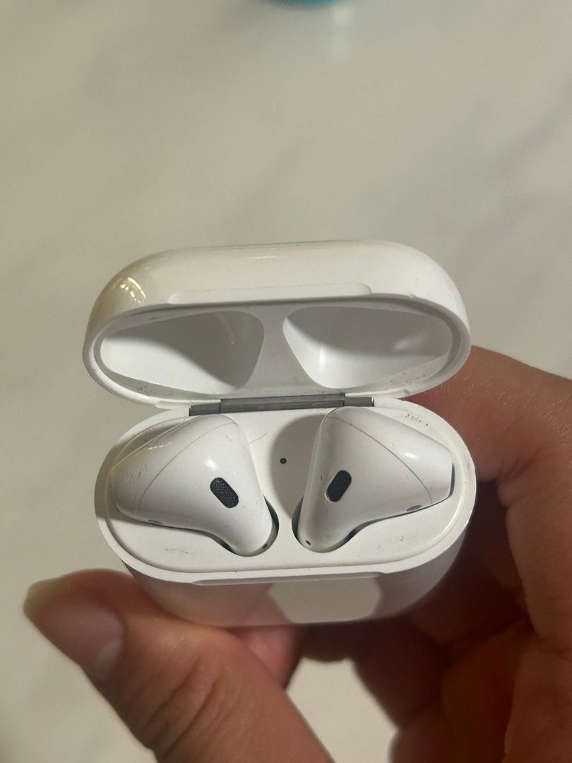 Airpods 265561387979010113