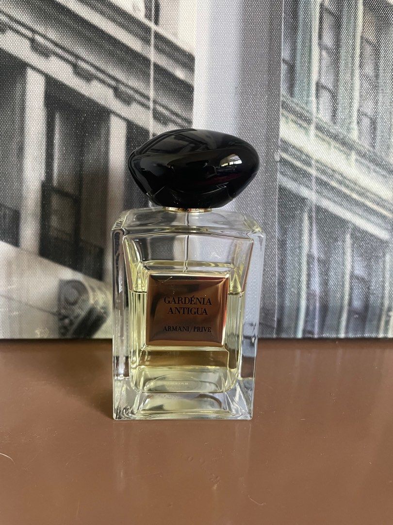 Armani Prive Gardenia Antigua (Category: Fragrance & Deodorants) located in Angeles City. Submitted by closety.ph (Listing ID 1340127909, Image 1). Description: •100% Authentic/Original Tester • EDT •100ml Please feel free to send a private message for more details, queries, and close up pictures 💌.
