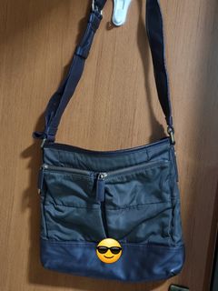 (Category: ) located in . Submitted by snap__sell (Listing ID 1340235029, Image 1). Description: .