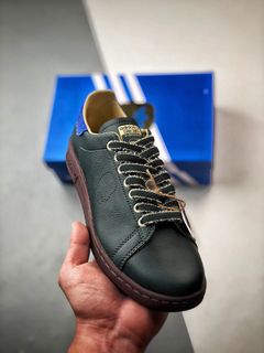 (Category: ) located in . Submitted by khai.uasneakers (Listing ID 1340263006, Image 1). Description: .