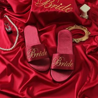 (Category: ) located in . Submitted by heylowardrobe (Listing ID 1340145221, Image 1). Description: .