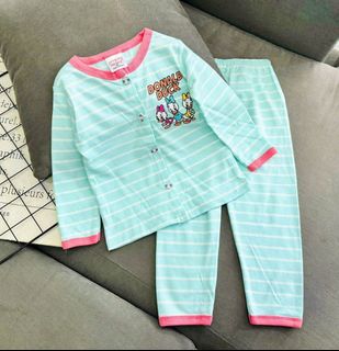 (Category: ) located in . Submitted by sabbypreloved (Listing ID 1340159222, Image 1). Description: .