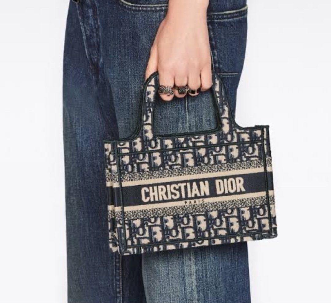 dior mini tote bag (Category: Women's Bags & Wallets) located in Glenfield. Submitted by brandsforless2017 (Listing ID 1340283932, Image 2). Description: available in stock .