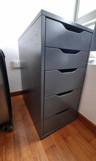 (Category: ) located in . Submitted by emporte (Listing ID 1340167002, Image 1). Description: .