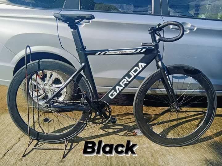 GARUDA FIXIE RIPTIDE 700c x 23c (Category: Bicycles) located in Marikina City. Submitted by keionlines85428 (Listing ID 1340132304, Image 2). Description: NEW ARRIVAL‼️ ONHAND‼️ GARUDA FIXIE RIPTIDE 700c x 23c ▪️₱8,000 SPECS: ✅✅✅ ▪️Aero Frame ▪️Aero Seatpost ▪️Alloy Rim 60MM ▪️Alloy Stem 60MM ▪️Standard Size Drop Bar ▪️Smooth Welded ▪️Single Speed ▪️Dual Sprocket (18T Fixed Gear) (16T Free Wheel) ▪️Bolt Hubs ▪️ Sealed Bearing Bottom Bracket ▪️Oli