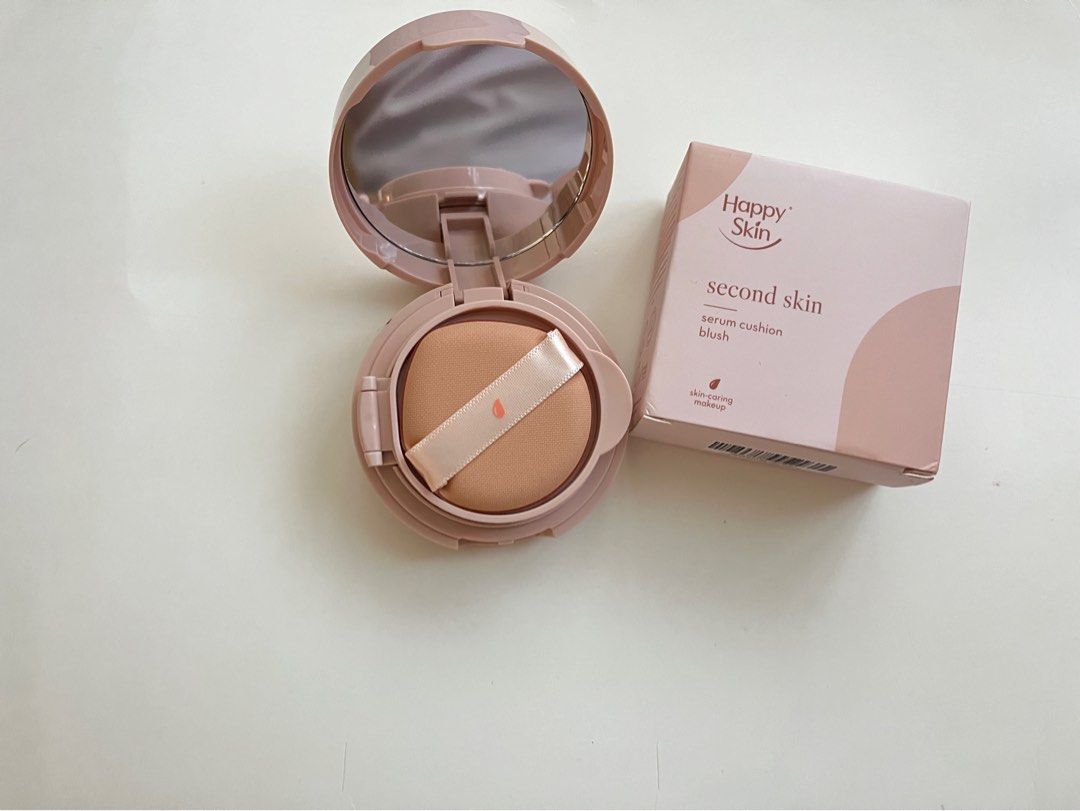 Happy Skin Serum Cushion Blush (Daze) (Category: Makeup) located in Makati City. Submitted by yumiiichigo (Listing ID 1340113014, Image 2). Description: only used to swatch, very nice natural finish <3 og price: 699 rfs: decluttering.