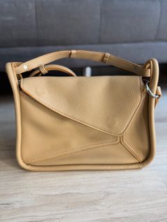 (Kategori: ) berada di . Dikirim oleh curatedbyvika (ID iklan 1340116393, Gambar 1). Deskripsi: .