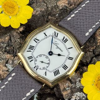 (Category: ) located in . Submitted by rafflesiavintage (Listing ID 1340165131, Image 1). Description: .