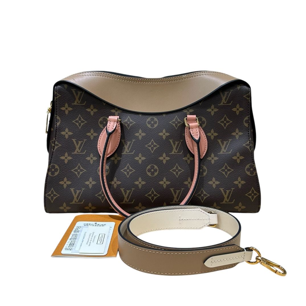 Louis vuitton tuileries besace store