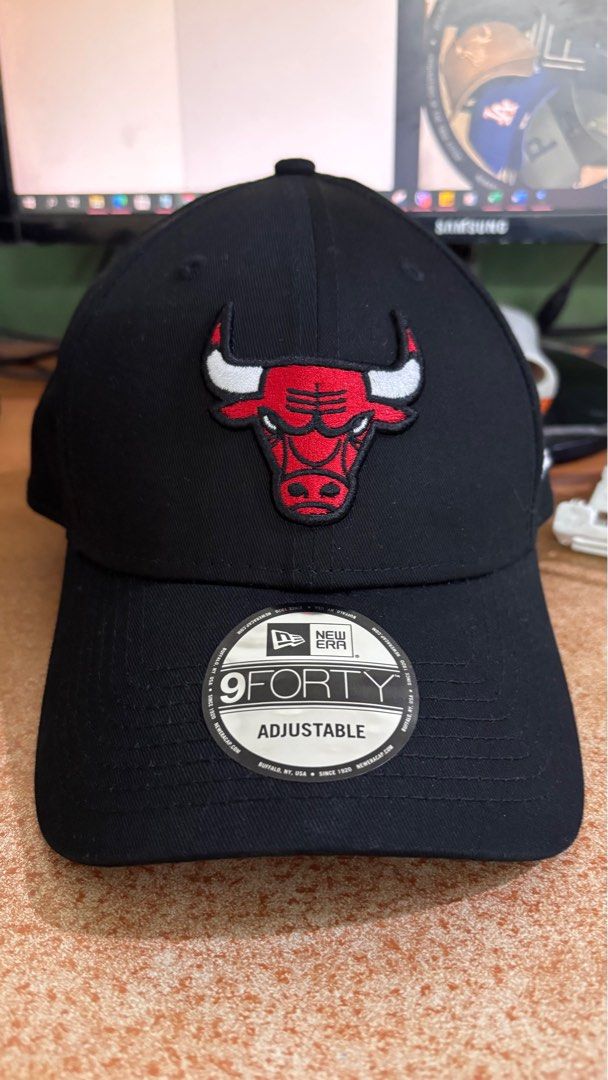 New 9forty Chicago Bulls (Category: Caps & Hats) located in Pasig City. Submitted by keemo17 (Listing ID 1340138328, Image 2). Description: Brand new OSFM Banawe, Qc area San Miguel, Pasig area.