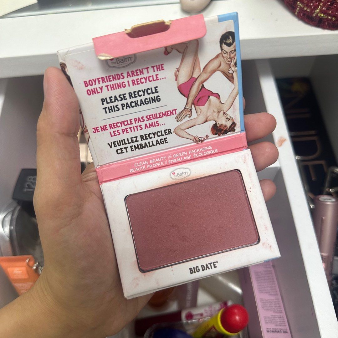 ORIGINAL THE BALM POWDER BLUSH (Category: Makeup) located in Mandaluyong City. Submitted by _monamourph (Listing ID 1340238980, Image 2). Description: Around 95% of product left. Slightly used only. RFS: not into the shade anymore Shade: The Big Date (Rose mauve) Bought directly sa store “beauty bar” at The Podium .