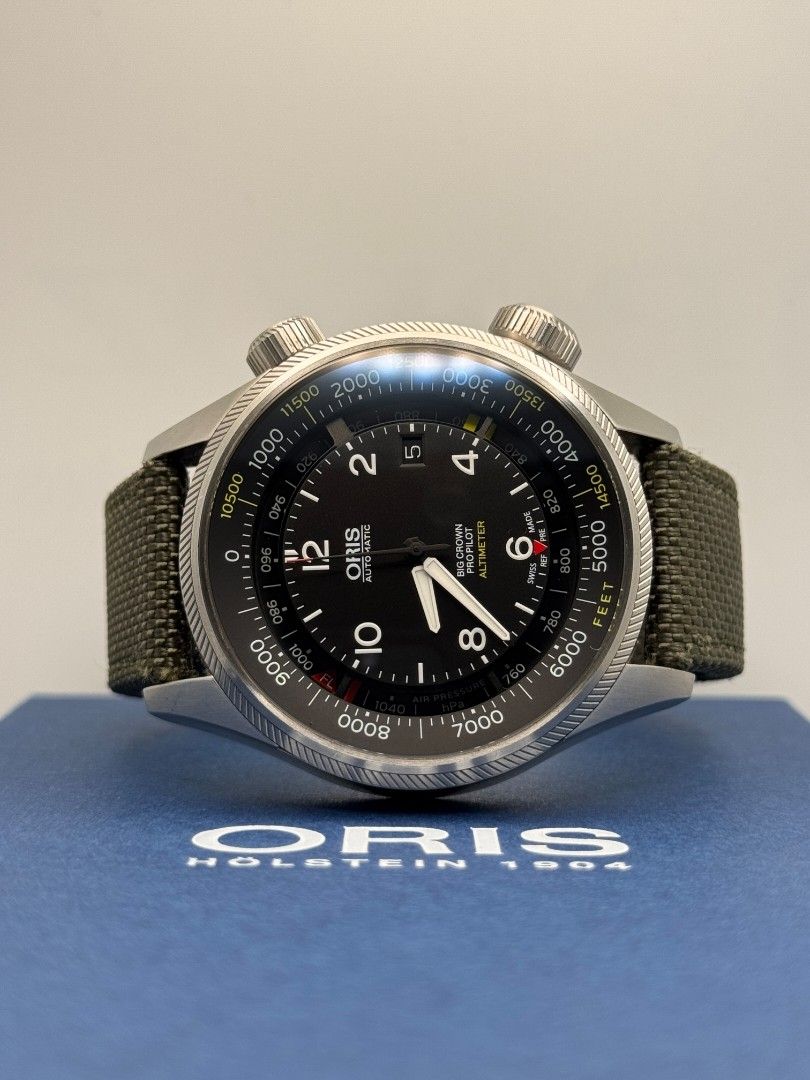 Oris Big Crown ProPilot Altimeter with Feet Scale 47mm Men s Fashion Watches Accessories Watches on Carousell