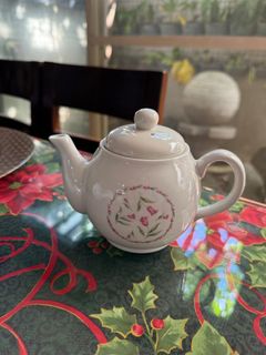 (Category: ) located in . Submitted by nona.declutters (Listing ID 1340147042, Image 1). Description: .
