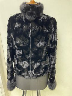 （分類：）位於 。 由 LxryC 提交（商品編號 1340173070，圖片 1）。簡介： 。