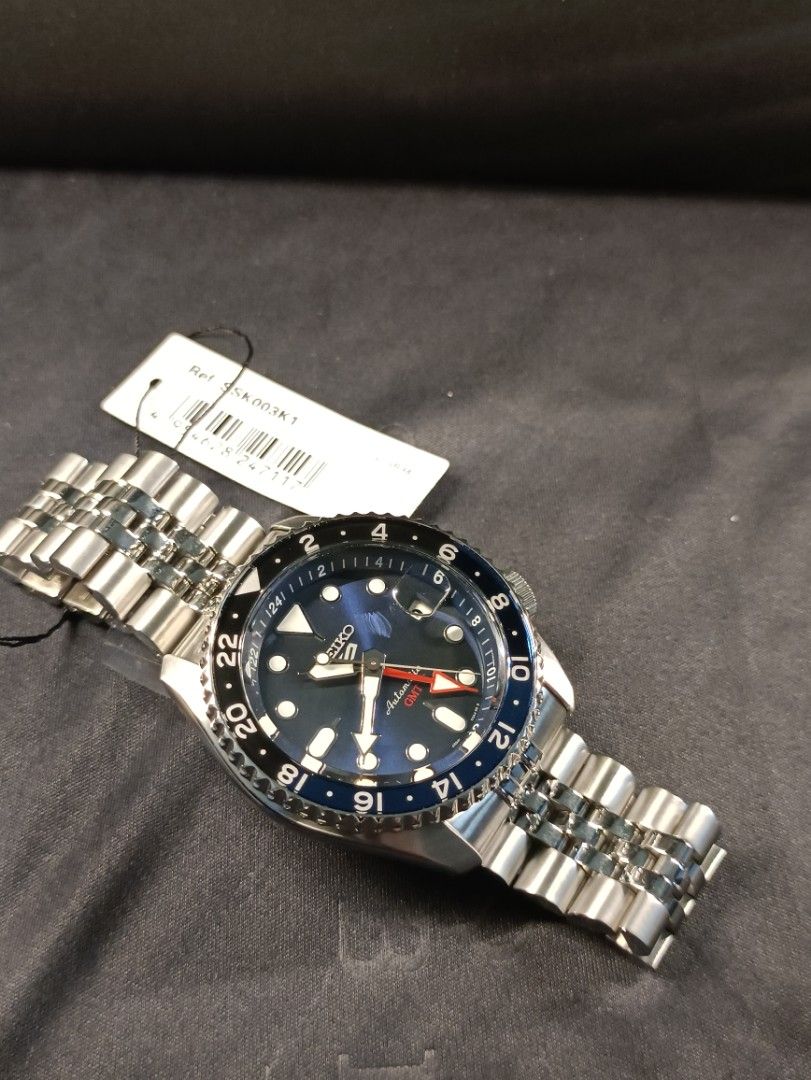 Seiko 5 GMT SSK003 "Batman" (Category: Men's Watches) located in Muntinlupa City. Submitted by cestina_eugene (Listing ID 1340162058, Image 3). Description: For Sale Seiko 5 GMT SSK003 "Batman" BNEW Complete: Double box, links, manual, card, and hangtag Location: Muntinlupa and Biñan open for meet ups or via lalamove.