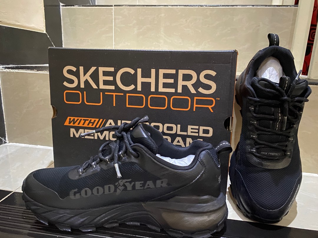 Sepatu skechers outdoor online