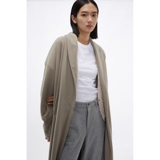 由 iris_molo (刊登 ID 1340267044，圖片 1) 提交，位於 的 (類別：)，說明：。