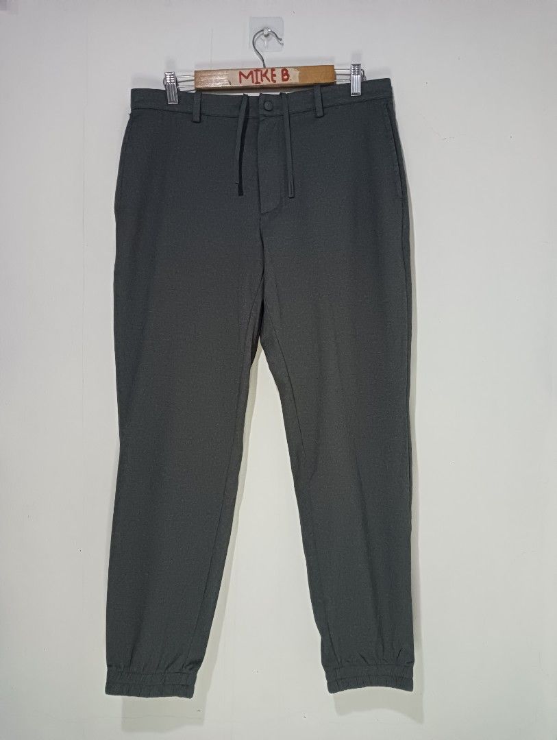 Uniqlo EZY Jogger Pants Ultra Stretch Dry EX Men s Fashion Bottoms Joggers on Carousell