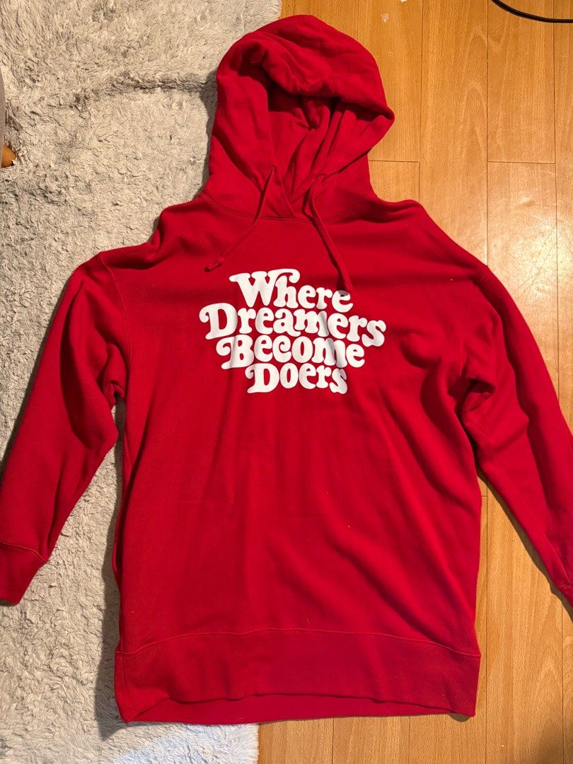 UNIQLO Uniqlo x Verdy Hoodie Men s Fashion Tops Sets Hoodies on Carousell