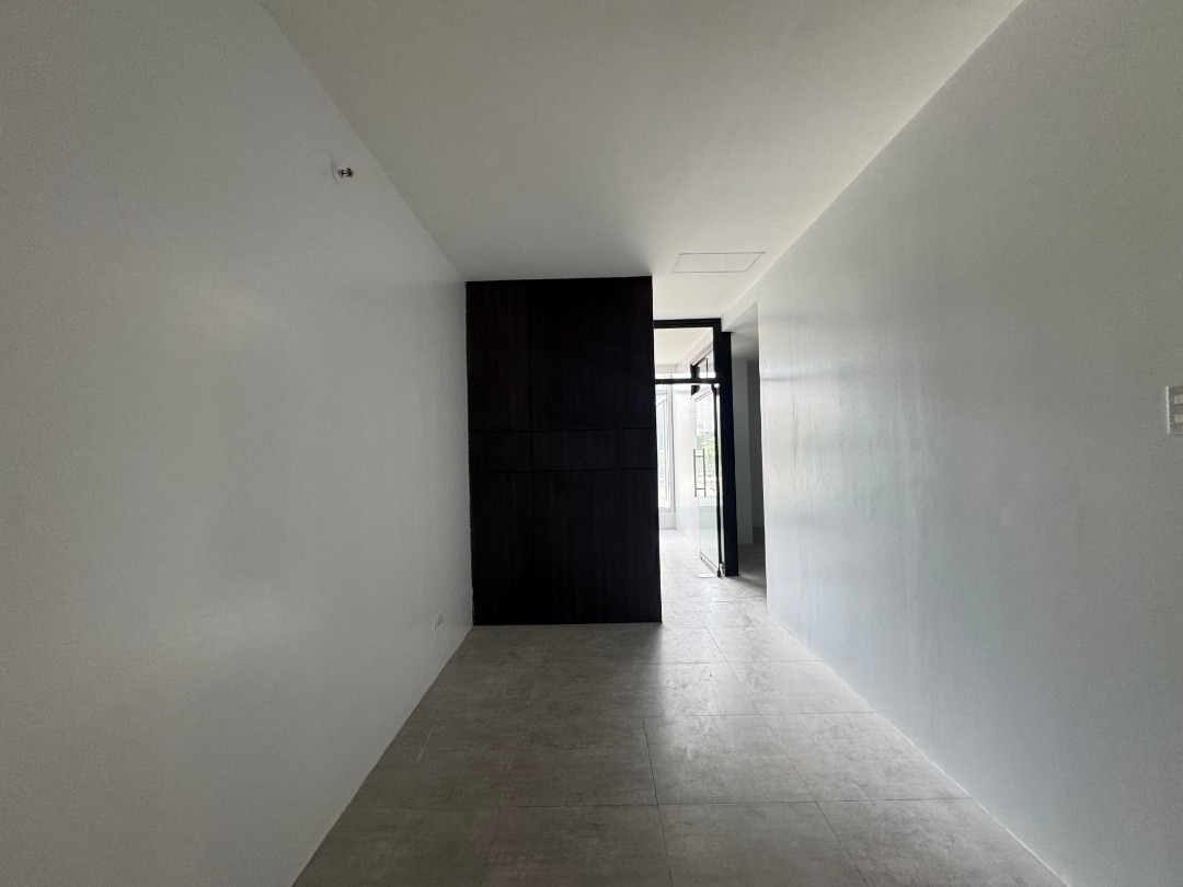 (Category: ) located in . Submitted by nobleland_ventures (Listing ID 1312163779, Image 1). Description: .