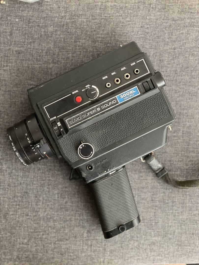 Vintage Super 8 cameras (Category: Cameras) located in Manila. Submitted by safemountain_2a95d8 (Listing ID 1340155262, Image 1). Description: For vintage collection, repair, or props, room decoration Untested- i have no film 1. Elmo super 8 sound 300SL macro- 1000 2. Fujica single 8 sound zxm 300- 1000 3. Elmo super 8 sound 2500 AF macro-1000 4. Fujica single 8 z600-1000 5. Sankyo 8z -800 6. Elmo zoom 8-cz -800 7. Fujica single 8 p-100 -800 8. C