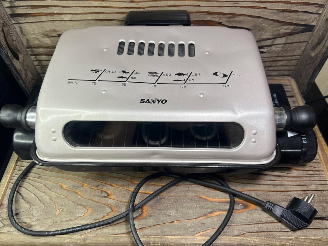 220v Sanyo Electric Grill TV Home Appliances Kitchen Appliances BBQ Grills Hotpots on Carousell