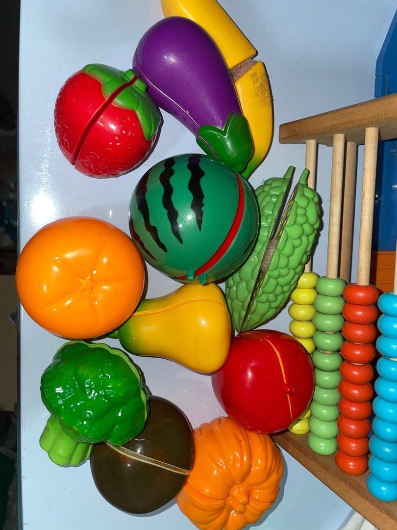 abacus and fruit toys (Category: Educational & Learning Toys) located in Quezon City. Submitted by yukashii05 (Listing ID 1340392062, Image 3). Description: .