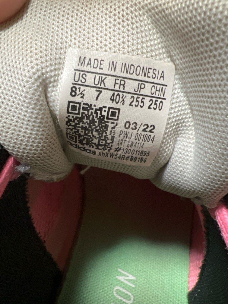 Adidas Running Shoes Duramo 10 (Category: Sneakers) located in Santa Rosa. Submitted by bebs_11 (Listing ID 1340289891, Image 2). Description: .