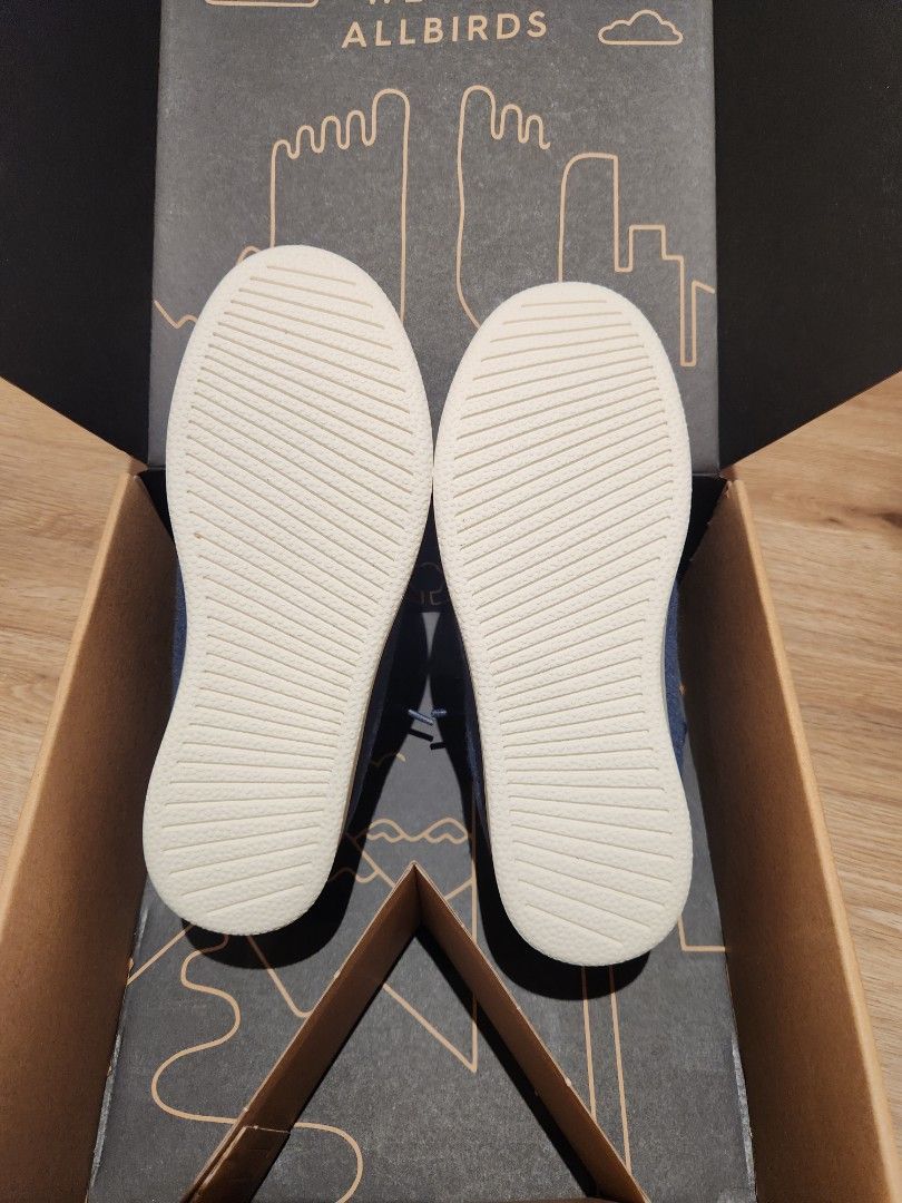 ALL BIRDS BRAND NEW (Category: Sneakers) located in San Juan City. Submitted by cafebee (Listing ID 1340393591, Image 2). Description: Allbirds Wool Pipers (Womens) Size 8 Eu38 cm25 Brand New with Box Color: Navy Listed Price is the Last price location : Metro Manila.