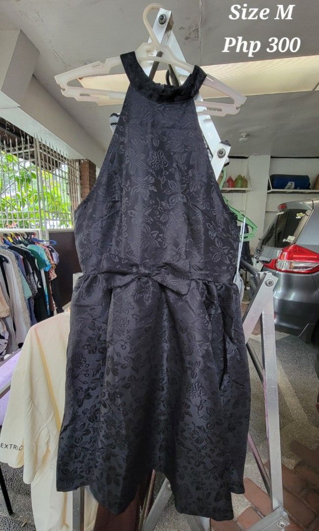 Beautiful Shein evening halter dress (Category: Evening dresses & gowns) located in Quezon City. Submitted by ktindahan (Listing ID 1340375541, Image 1). Description: Dazzle every one with this elegant evening dress that is both cute and classy. It is perfect for attending formal events like Christmas parties or NYE celebrations. Comes with Shein pouch. The item was bought in bulk (bale) that's why it's cheap..