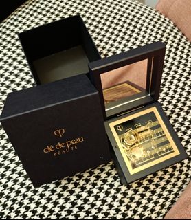 （分類：）位於 。 由 picurfav 提交（商品編號 1340418813，圖片 1）。簡介： 。
